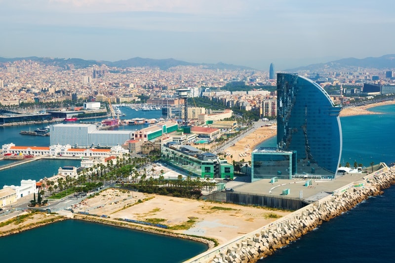 Barcelone dit non aux locations Airbnb pour résoudre la crise du logement